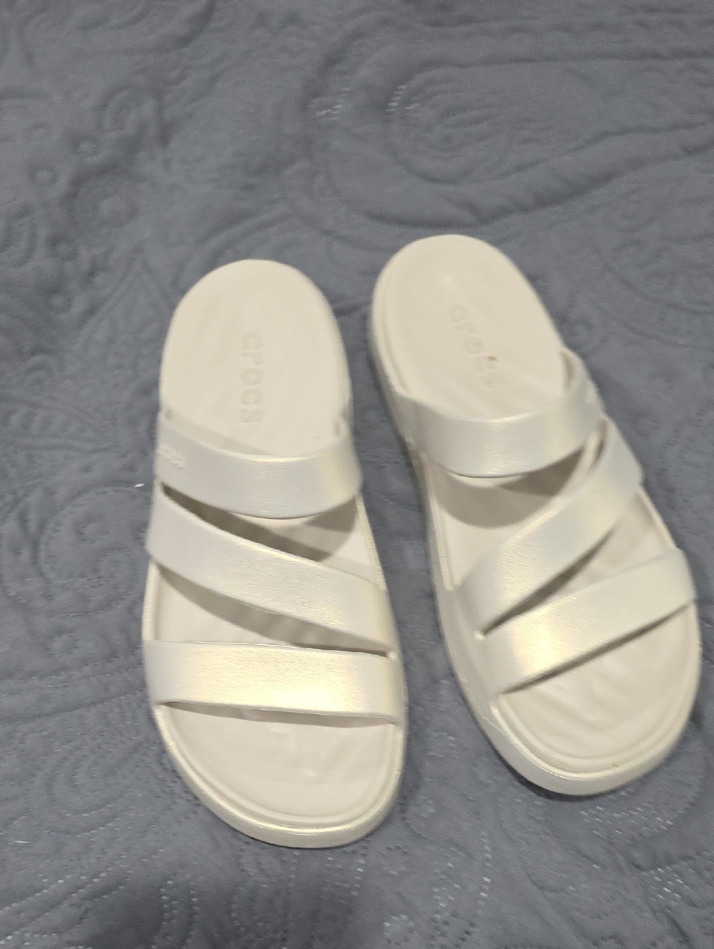 CROCS Women’s Iridescent Multi-Strap Slide Sandals